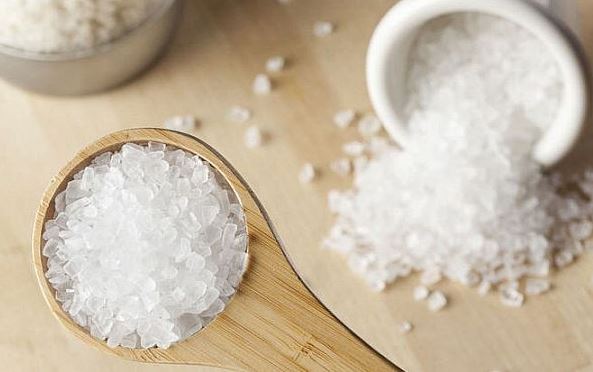 Tác dụng của muối trong việc chữa ngứa vùng kín