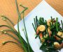 Ăn lá hẹ có giúp chữa yếu sinh lý không?
